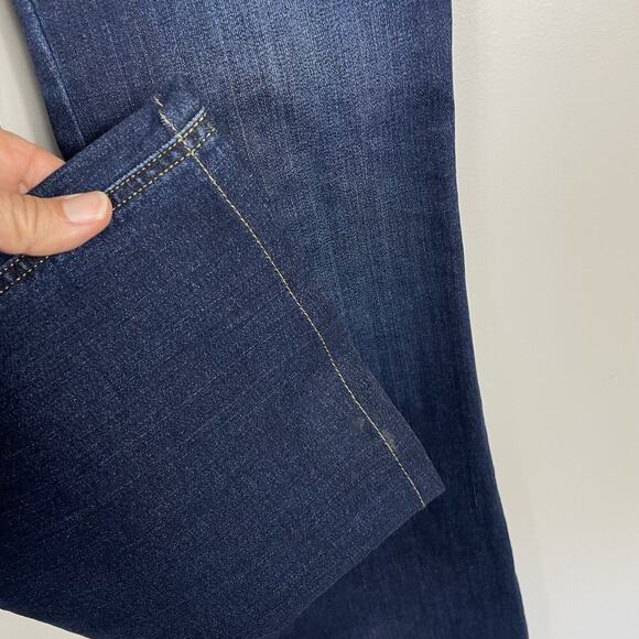 Spanx Jeans Womens Medium Flare Leg Pull On Dark Wash Slimming Classic Stretch - Picture 6 of 10